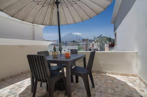 Hostal Lirium Pachacutec Екстер'єр фото